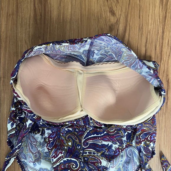 Land’s End Sz 12 One-Piece Halter Swimsuit - Picture 7 of 10